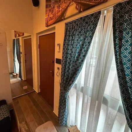 Due Fiori Loft Niguarda Апартаменты *